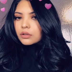 Meet your Posher, Celeste